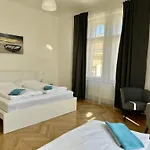 Welcome & Praguecentre Hostel