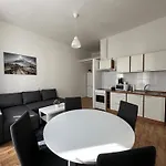 Welcome & Praguecentre Hostel *