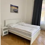 Welcome & Praguecentre Hostel Πράγα