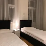 Welcome & Praguecentre Πράγα