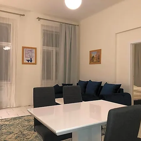 Welcome & Praguecentre Hostel