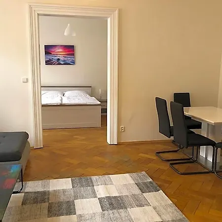 Welcome & Praguecentre * Praha
