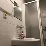 Welcome & Praguecentre Hostel *