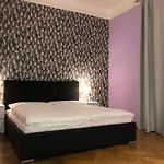 Welcome & Praguecentre Hostel *