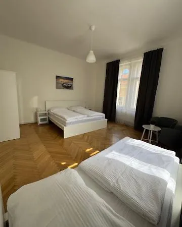 Welcome & Praguecentre Praag